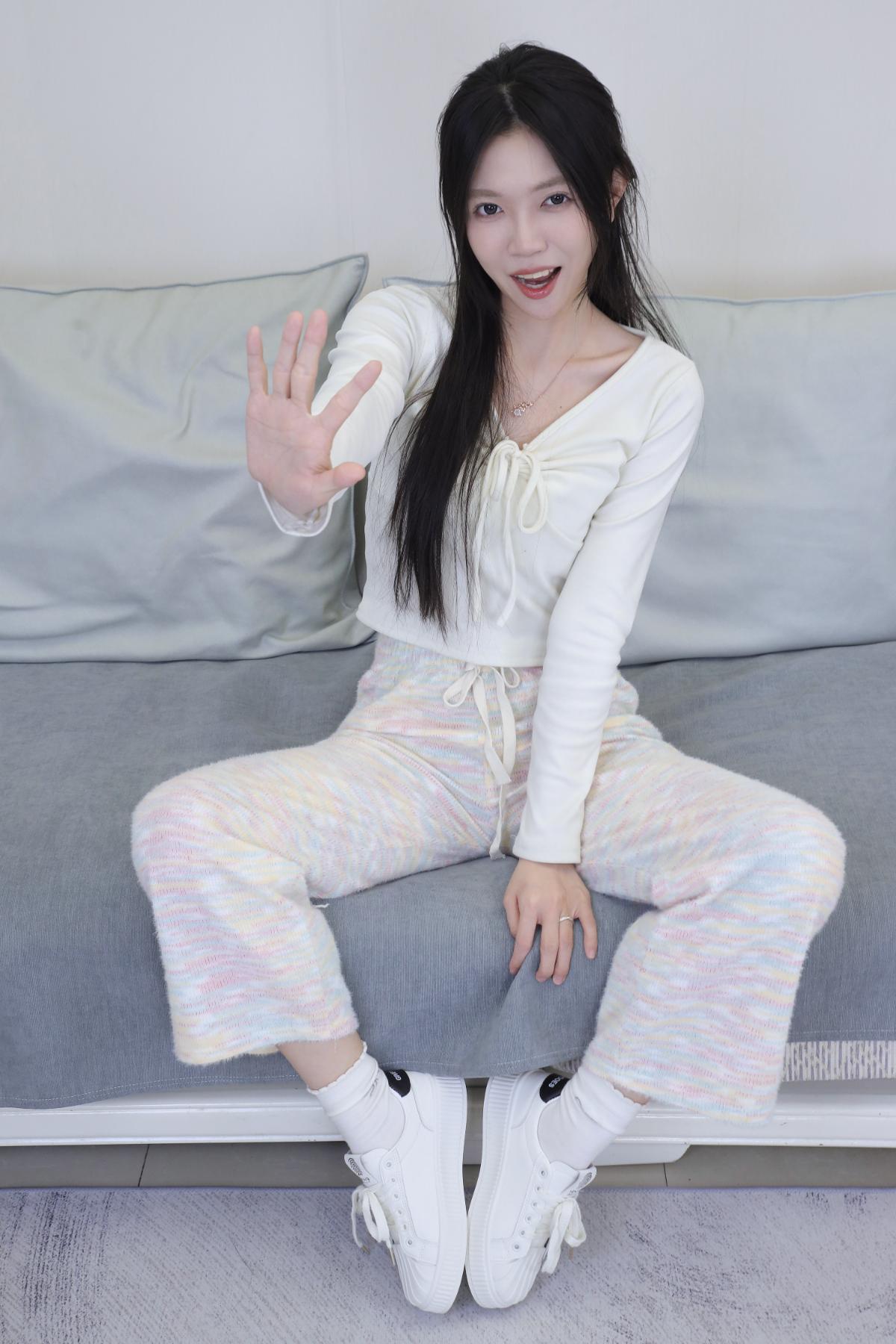 绮梦摄影 NO.281 yuuu 无印珍藏版