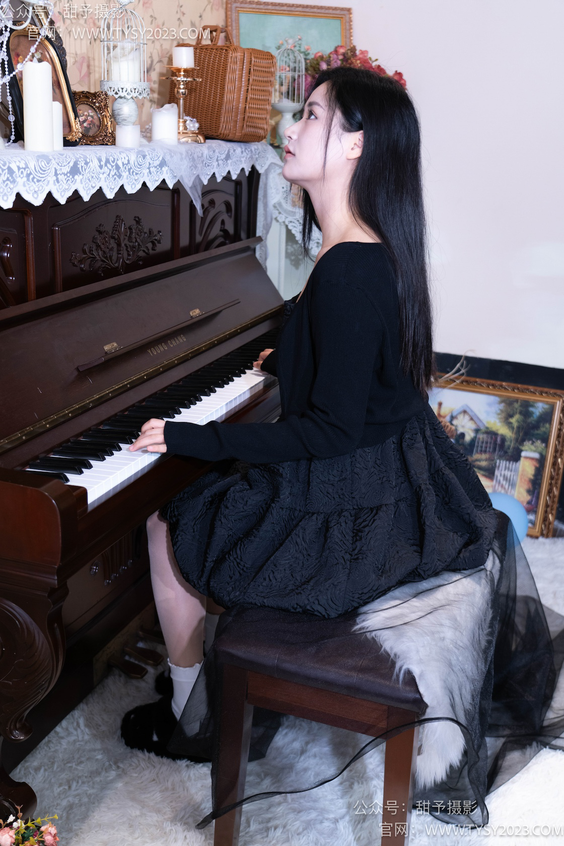 甜予摄影002期：澜澜-拖鞋、白棉袜、肉丝（脚尖加固款）-觅颜社