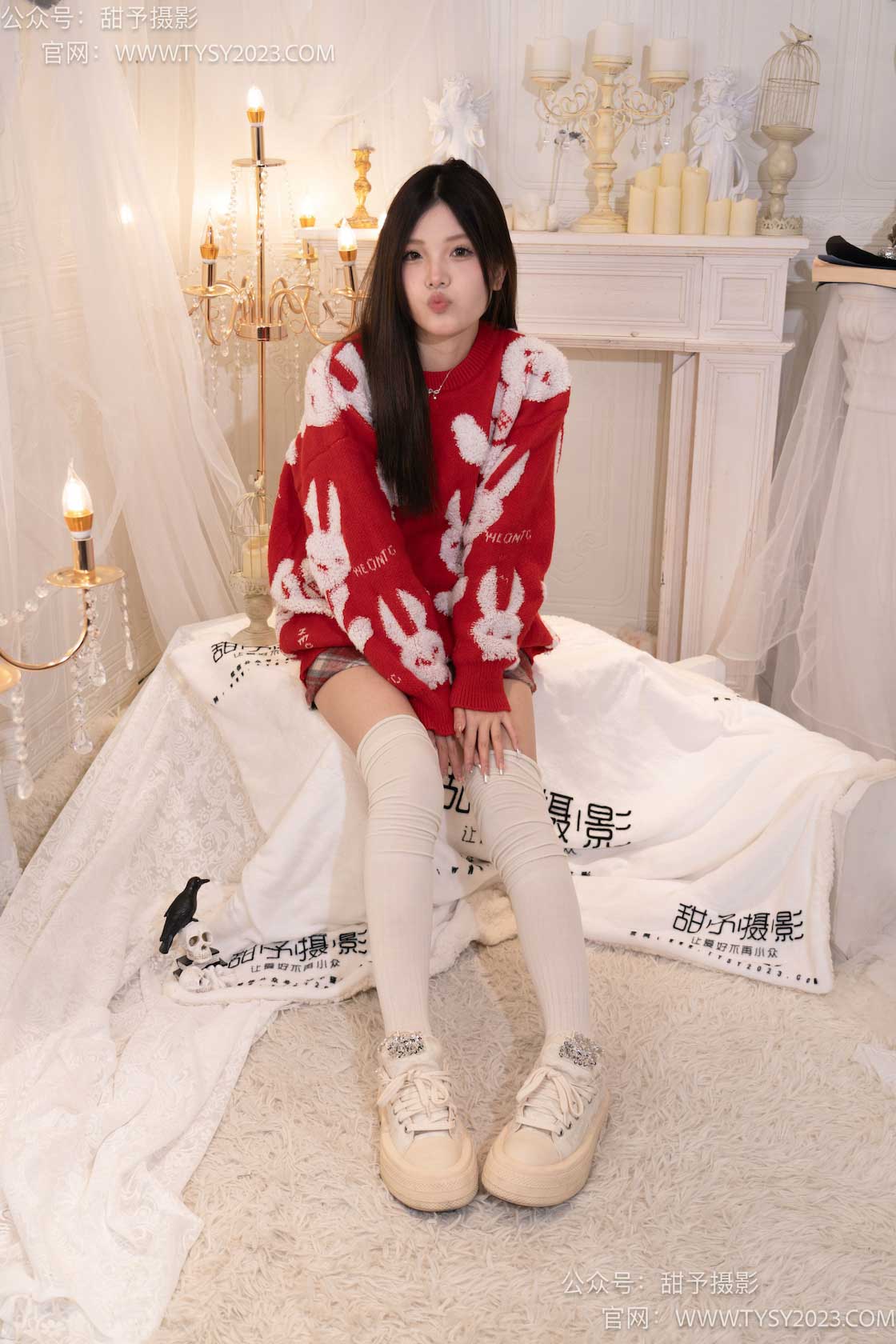 图片[4]-甜予摄影058期：小熊-板鞋、过膝白棉袜、过膝薄白丝（脚尖加固款）-觅颜社