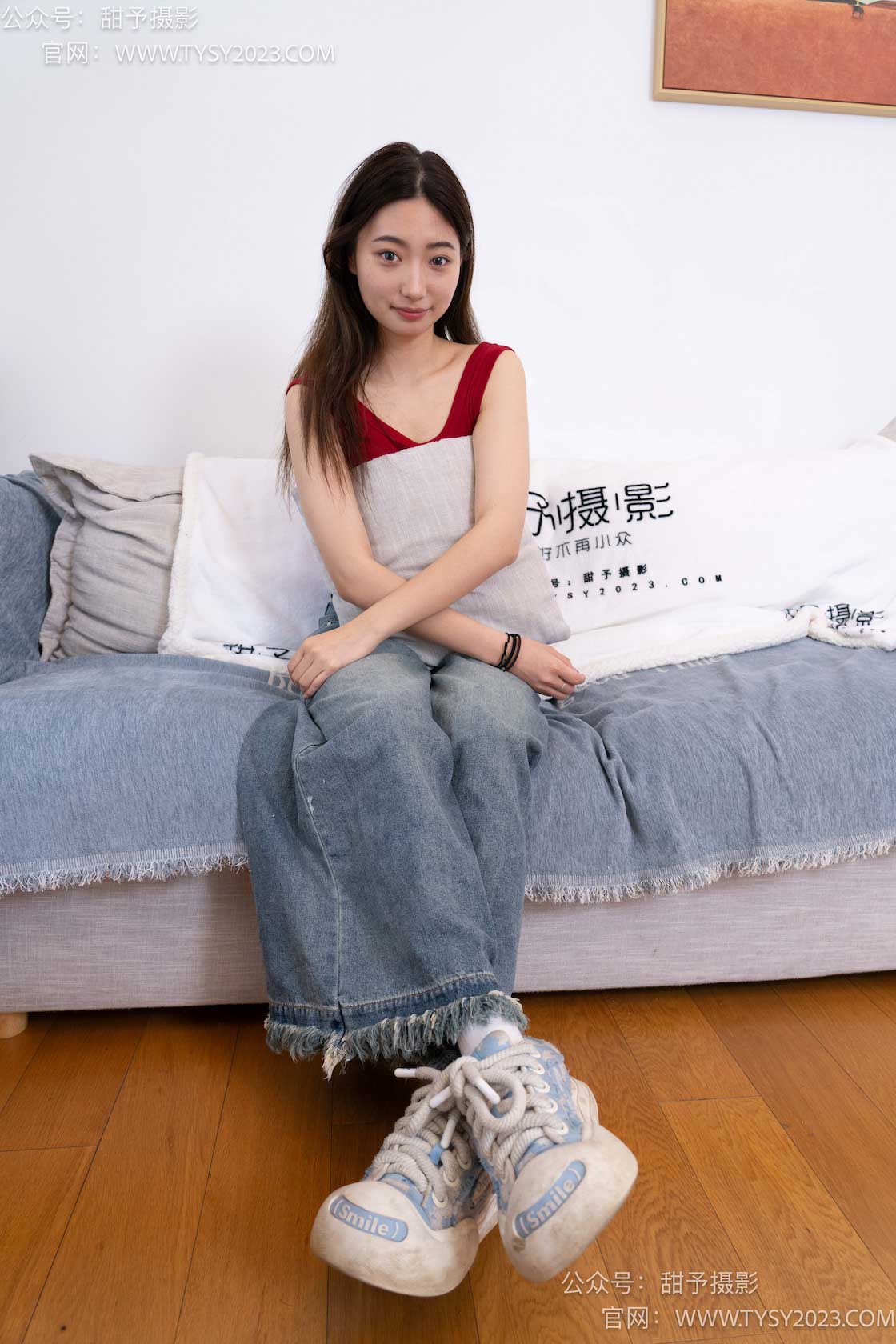 图片[4]-甜予摄影064期：雪梨-帆布鞋、白棉袜、肉丝（脚尖加固款）-觅颜社