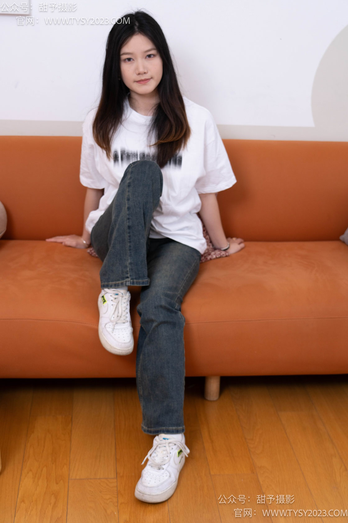 图片[4]-甜予摄影070期：松松-板鞋、白棉袜、裸足-觅颜社