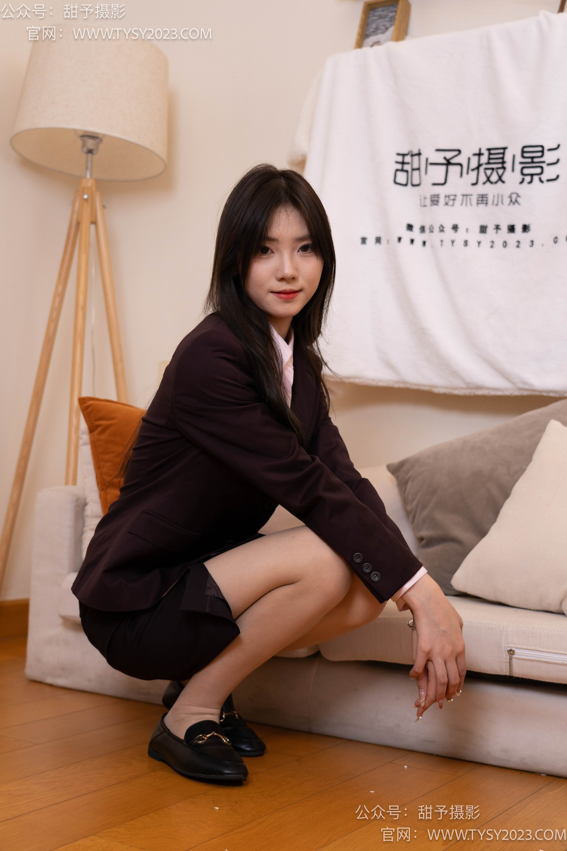 图片[4]-甜予摄影033期：璇璇-银行制服、皮鞋、肉丝（脚尖加固款）-觅颜社