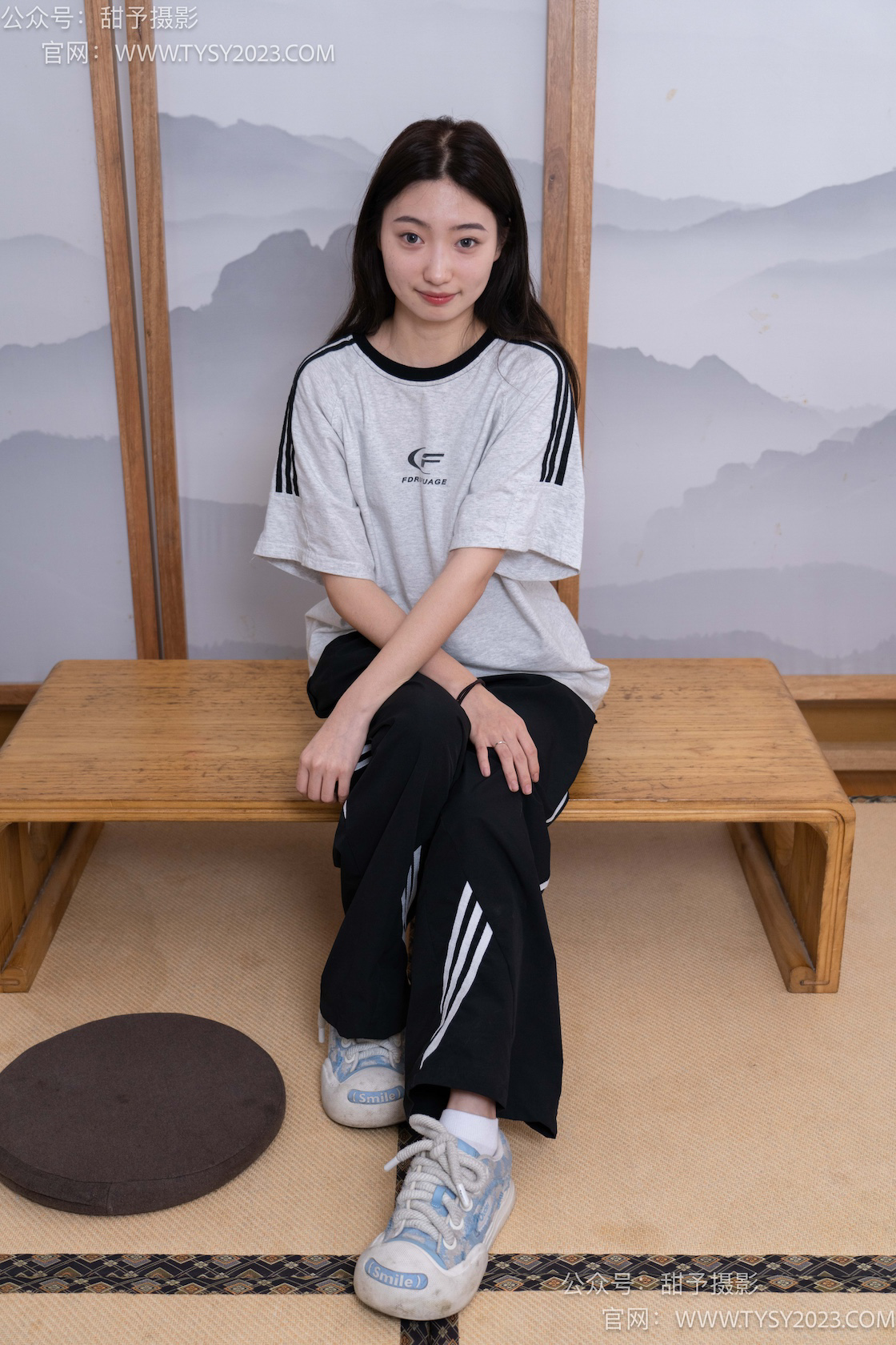 图片[4]-甜予摄影045期：雪梨-帆布鞋、白棉袜、裸足-觅颜社