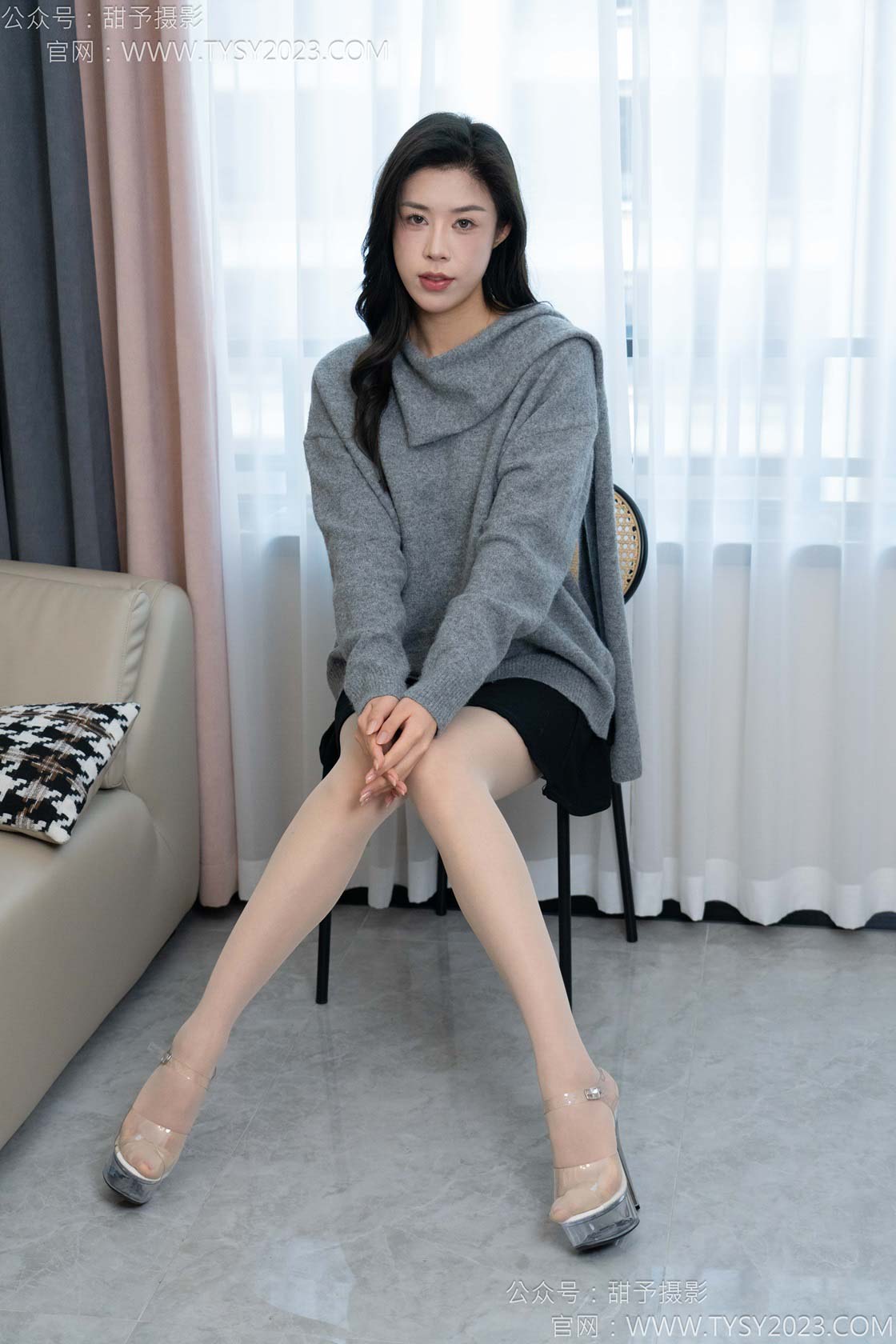 甜予摄影178期：咖啡豆-高跟鞋、薄肉丝（脚尖加固）-觅颜社