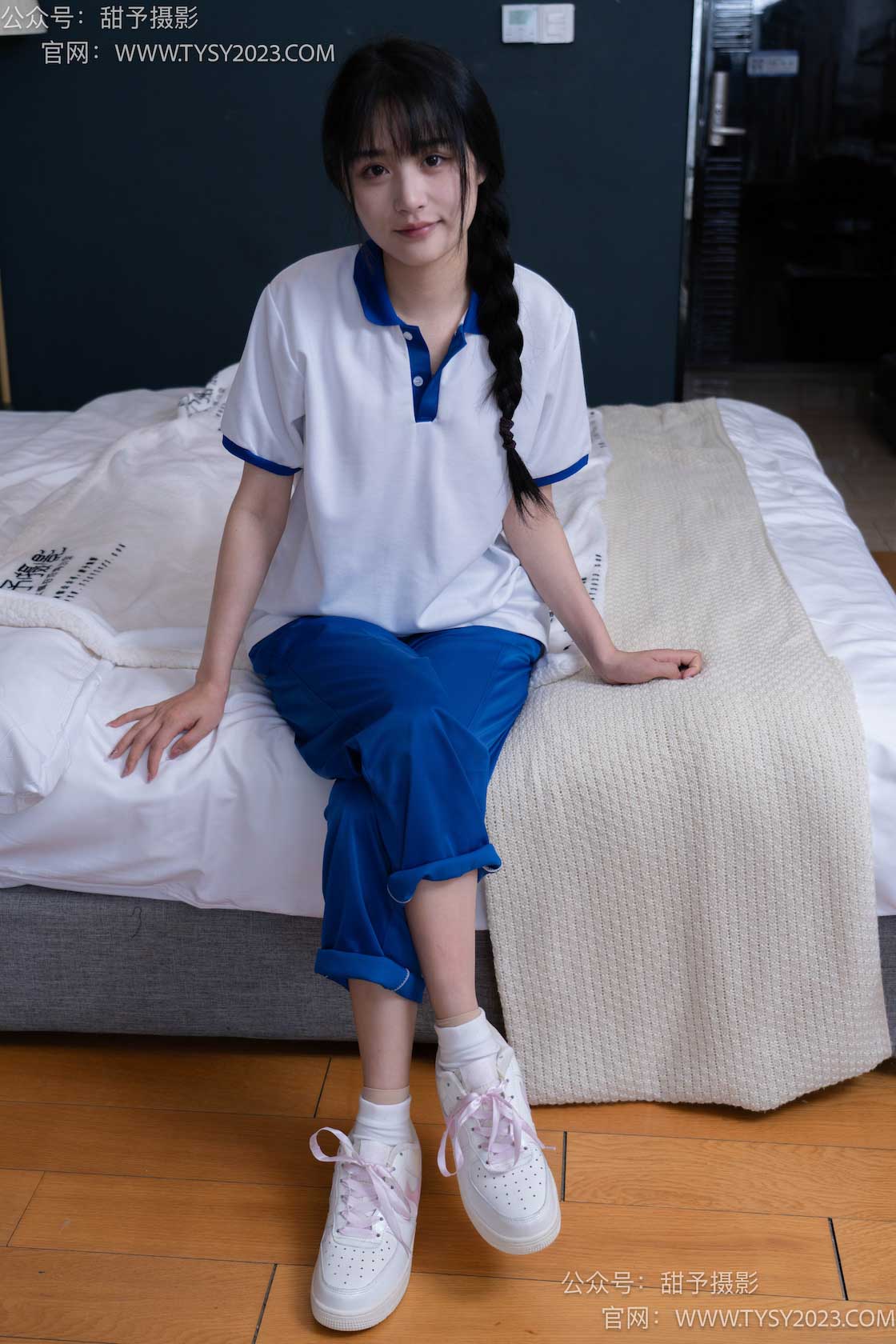 图片[2]-甜予摄影091期：澜澜-校服、白布鞋、板鞋、白棉袜、短肉丝（脚尖加固款）、裸足-觅颜社