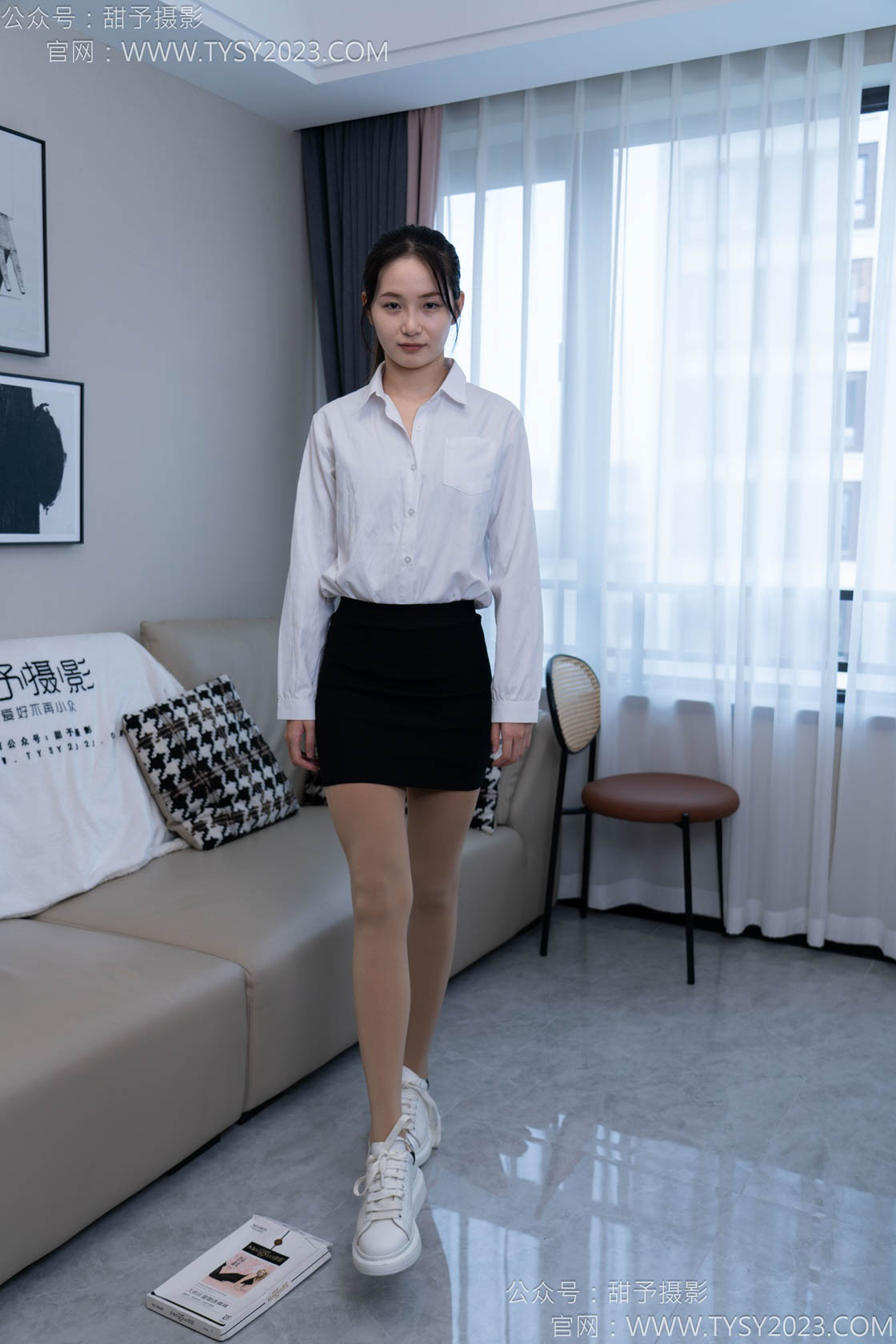 图片[2]-甜予摄影120期：思思-板鞋、高跟鞋、厚肉丝-觅颜社