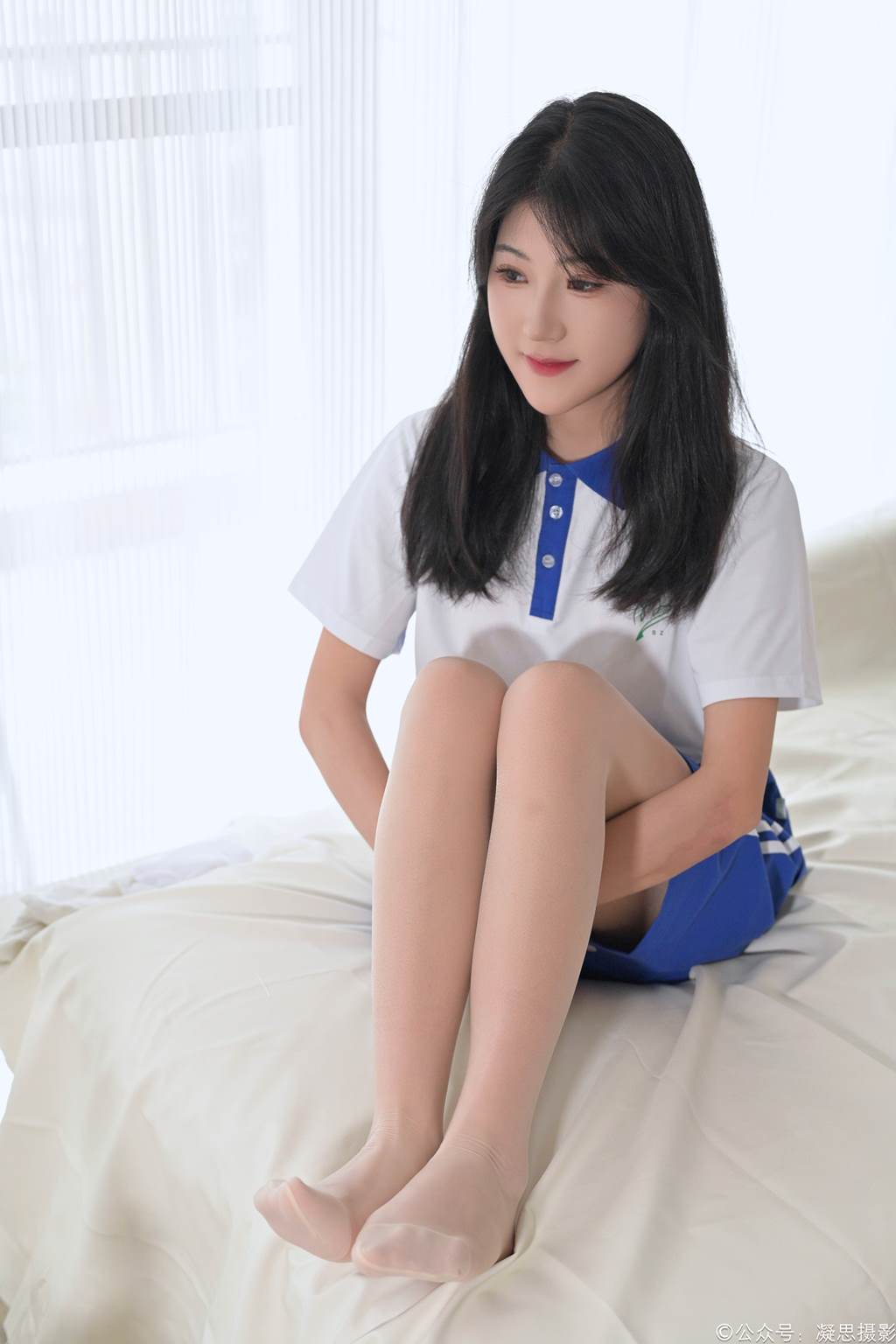图片[3]-凝思摄影 NO.009 琦琦（校服、短白丝、连裤肉丝、帆布鞋） [137P1V 3.53 GB]-觅颜社