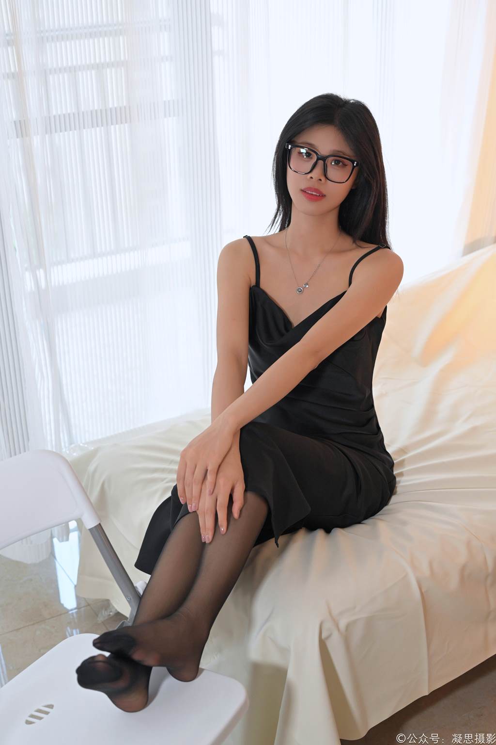 图片[3]-凝思摄影 NO.010 木木（包臀裙、黑丝、高跟鞋） [137P1V 3.36 GB]-觅颜社