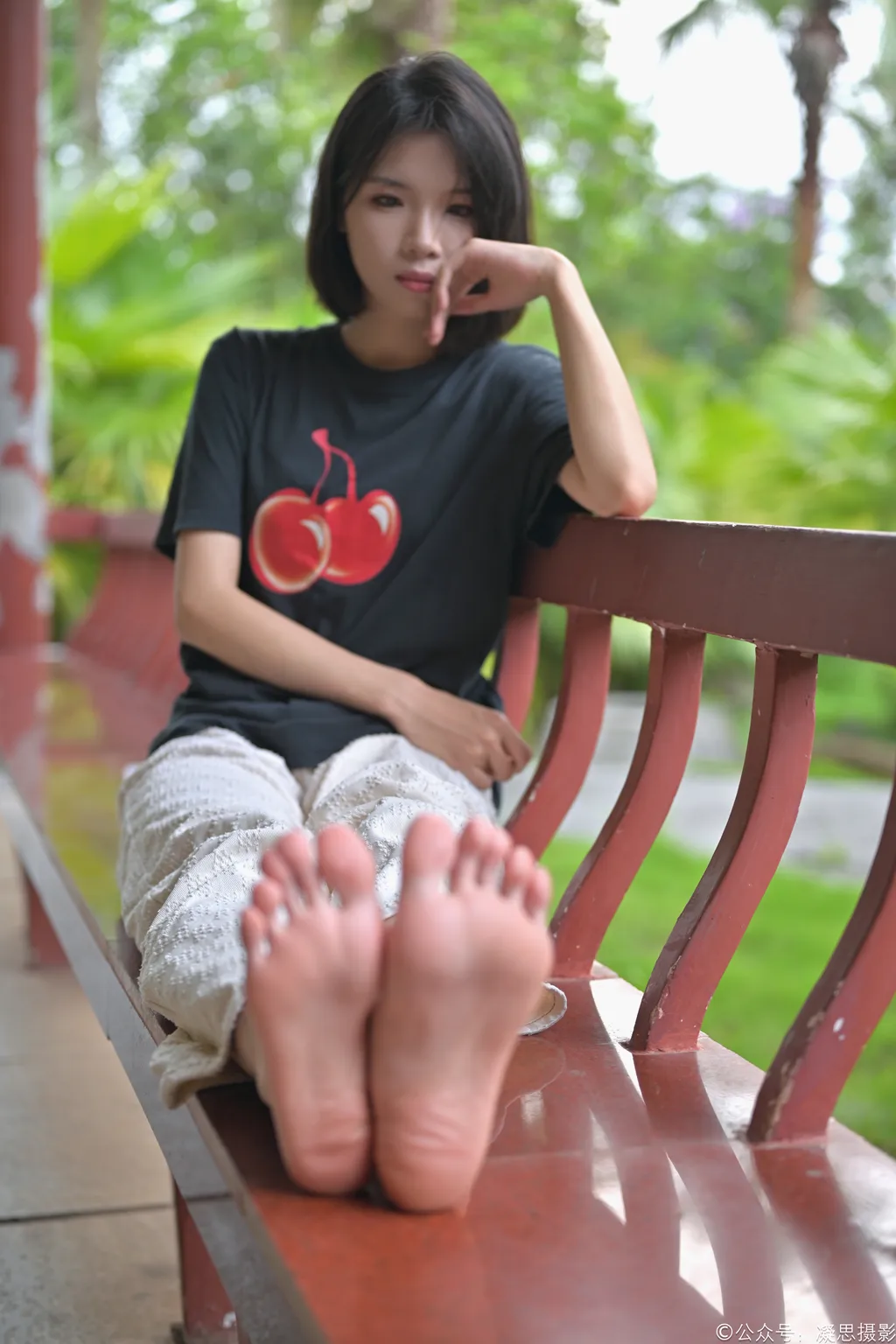 图片[3]-凝思摄影 NO.031 小睿 （T恤、短白袜、平底鞋） [144P 1V 5.27GB]-觅颜社