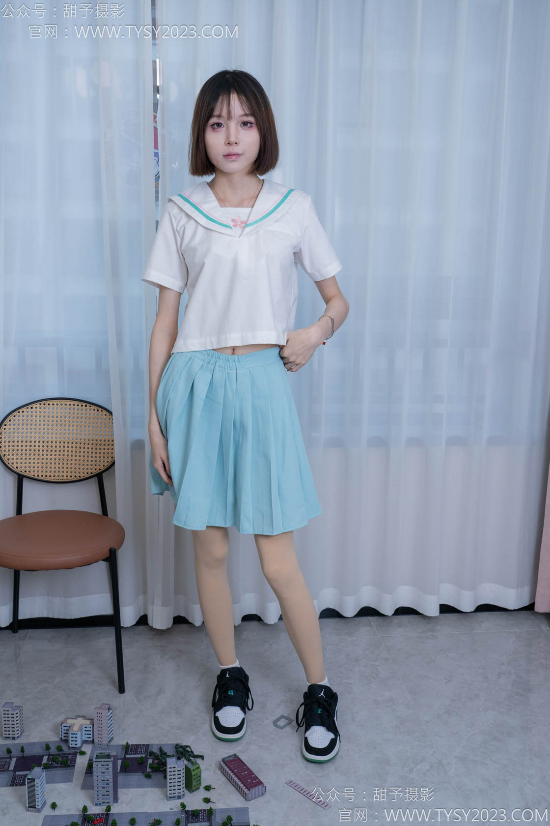 图片[4]-甜予摄影182期：珞珞-板鞋、白棉袜、厚肉丝（120D）、小人国剧情-觅颜社