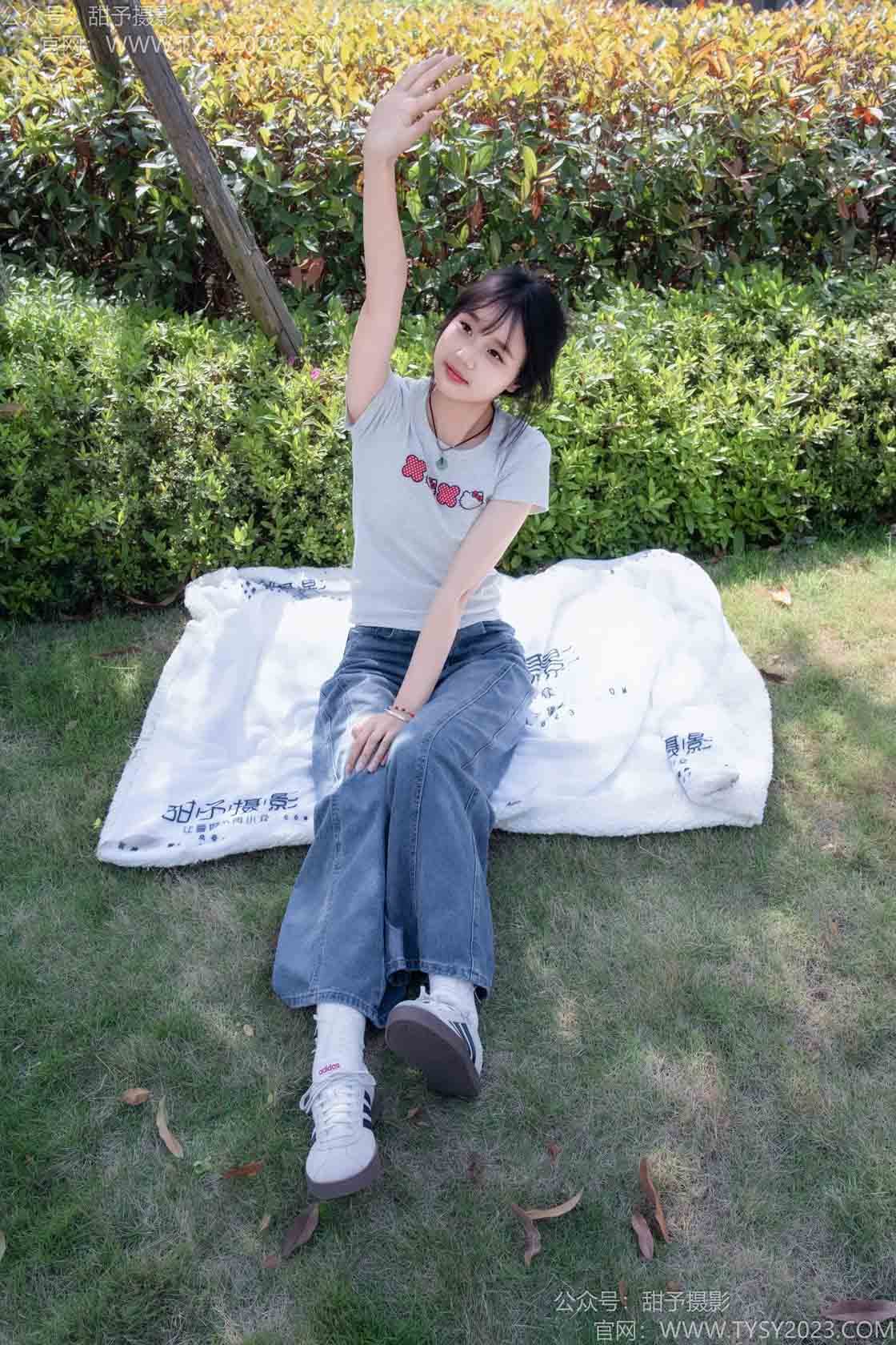 图片[4]-甜予摄影194期：小橙子-板鞋、白棉袜、裸足-觅颜社