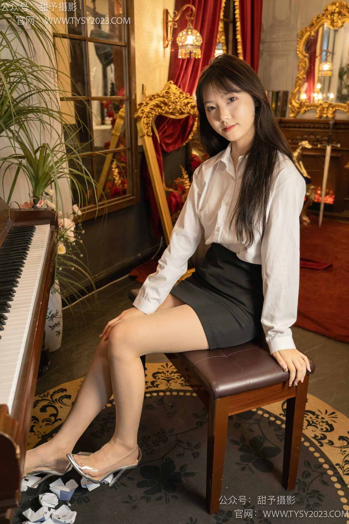 图片[4]-甜予摄影107期：璇璇-高跟鞋、拖鞋、薄肉丝（脚尖透明款）、薄黑丝（脚尖加固款）、踩小房子的剧情-觅颜社