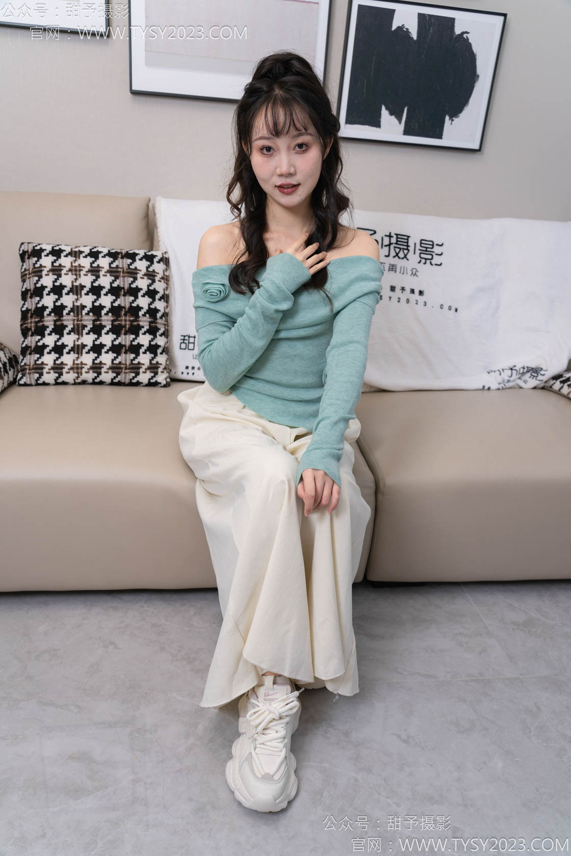 图片[4]-甜予摄影125期：丹丹-运动鞋、白棉袜、裸足-觅颜社