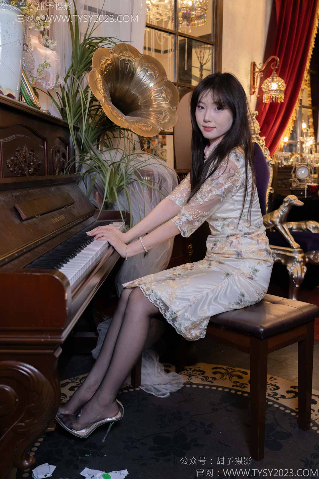 图片[4]-甜予摄影128期：璇璇-拖鞋、高跟鞋、薄灰丝（脚尖加固版）、薄黑丝（脚尖加固版）、踩小房子剧情-觅颜社