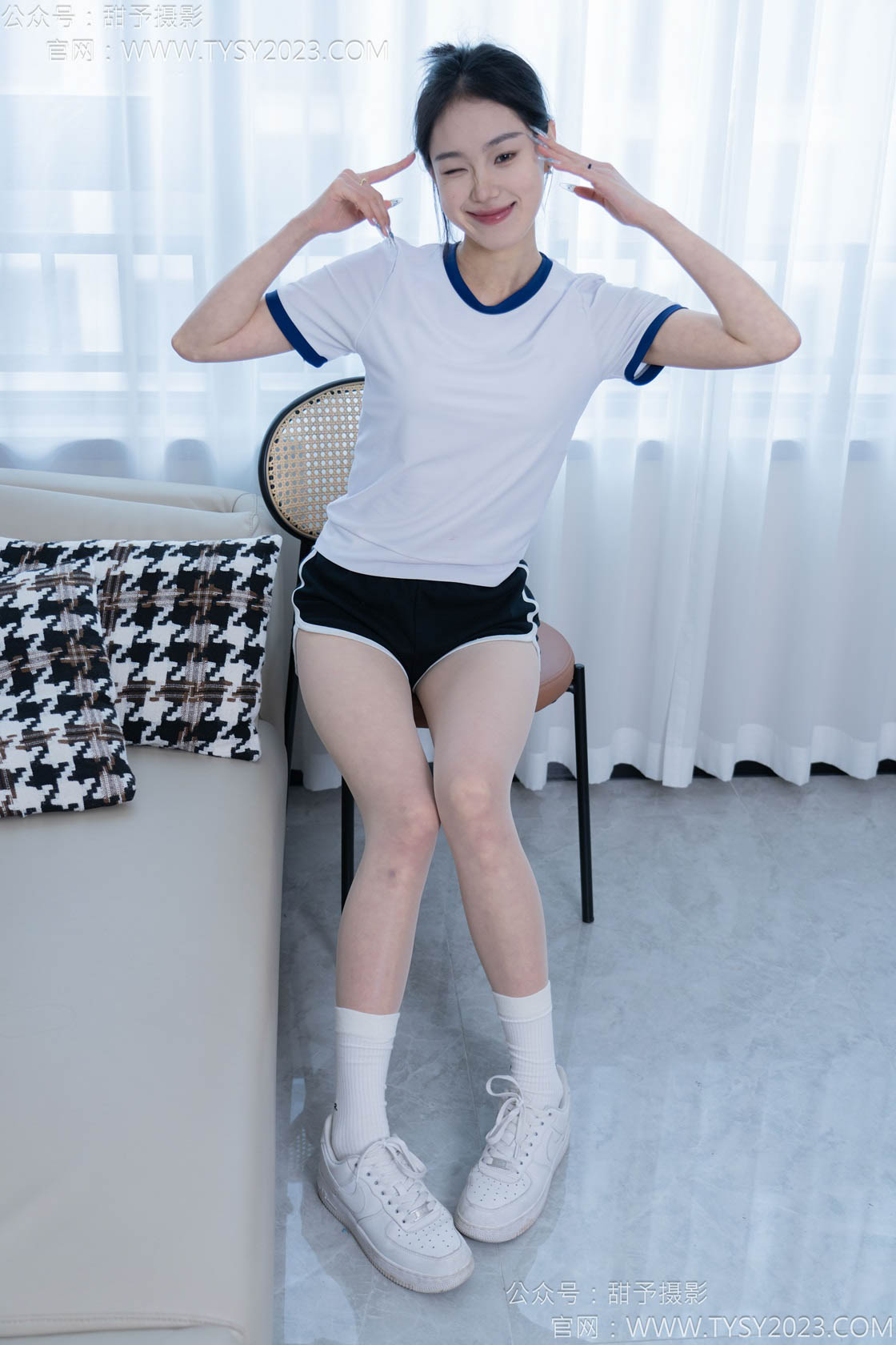 图片[4]-甜予摄影152期：咻咻-板鞋、白棉袜、薄肉丝（脚尖加固）-觅颜社
