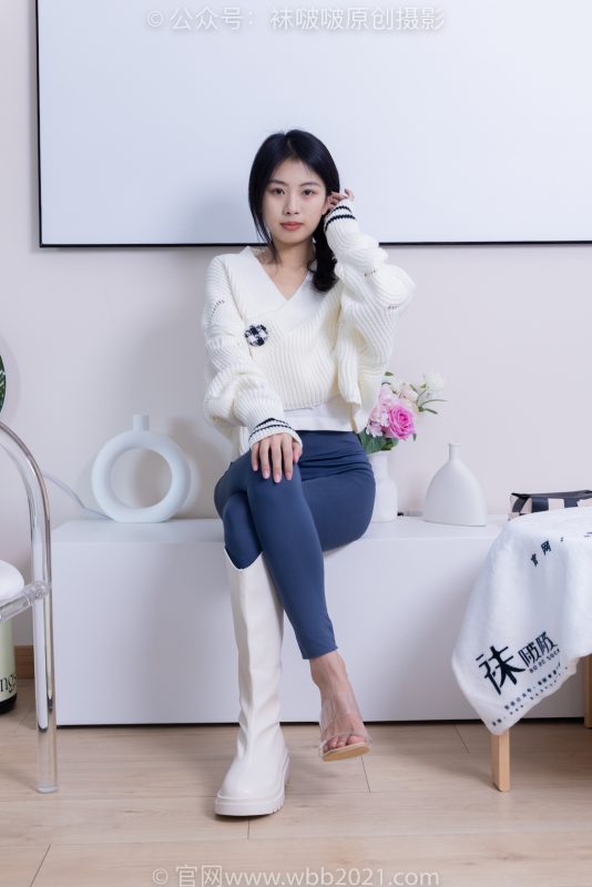 袜啵啵389期：奶油-长靴、高跟凉鞋、黑丝（脚尖加固款）、瑜伽裤裤里丝、裸足-觅颜社