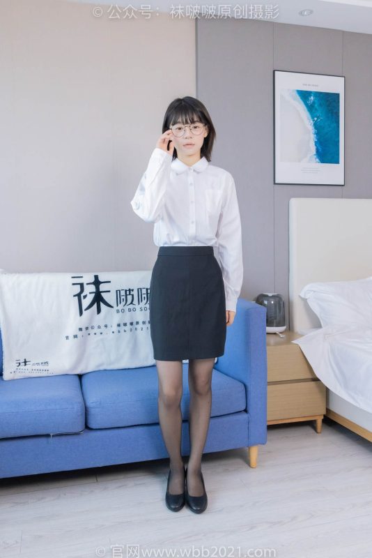 袜啵啵436期：糯米-OL制服、两双平底鞋、薄黑丝（脚尖透明款）、厚肉丝-觅颜社