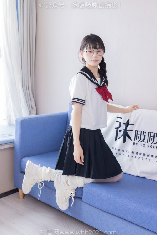 袜啵啵548期：糯米-运动鞋、堆堆袜套、薄白丝（脚尖加固款）、jk制服-觅颜社