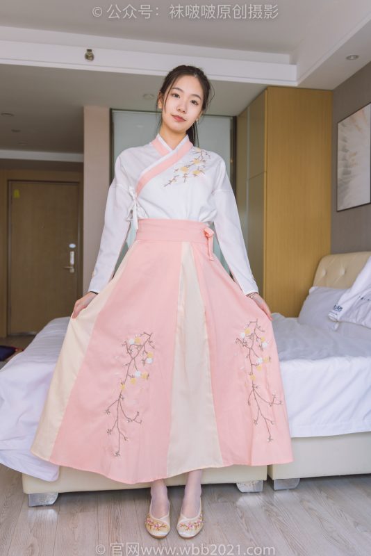 袜啵啵311期：小甜豆-布鞋、白丝（脚尖加固款）、裸足、古装-觅颜社