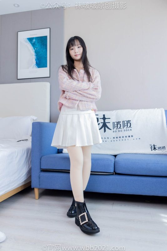 袜啵啵438期：甜甜圈-皮鞋、板鞋、白棉袜、黑色踩脚袜、肉色踩脚袜-觅颜社