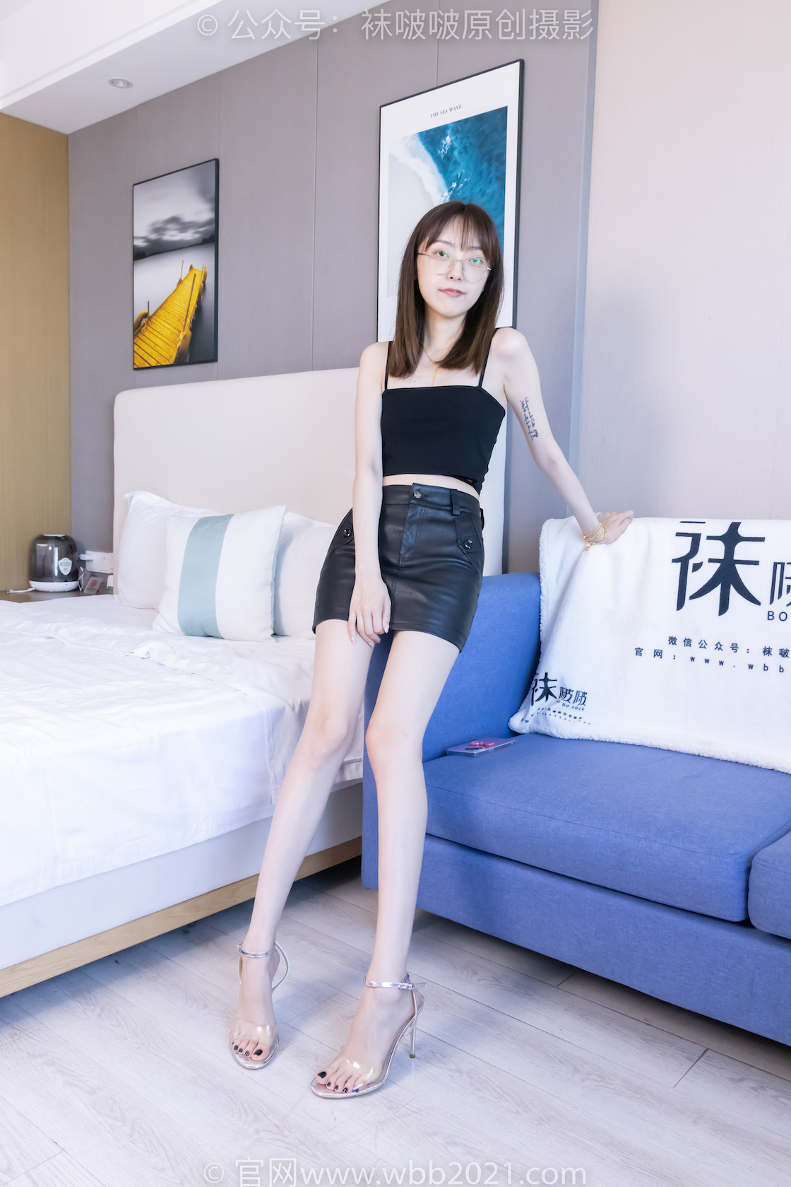 图片[3]-袜啵啵412期：稚予-透明高跟鞋、黑丝（脚尖微加固款）、裸足（黑色美甲）、裸足穿鞋淋水剧情（仅花絮版）-觅颜社