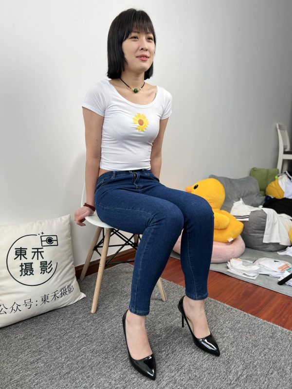 三禾摄影 NO.030 牛仔裤 棉袜 帆布鞋 高跟 [199P-1V-1.3GB]-觅颜社