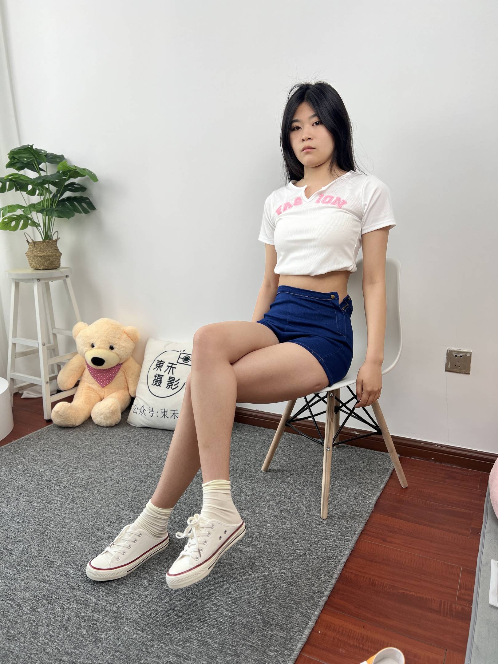 图片[3]-三禾摄影 NO.027 牛仔短裤 棉袜 帆布鞋