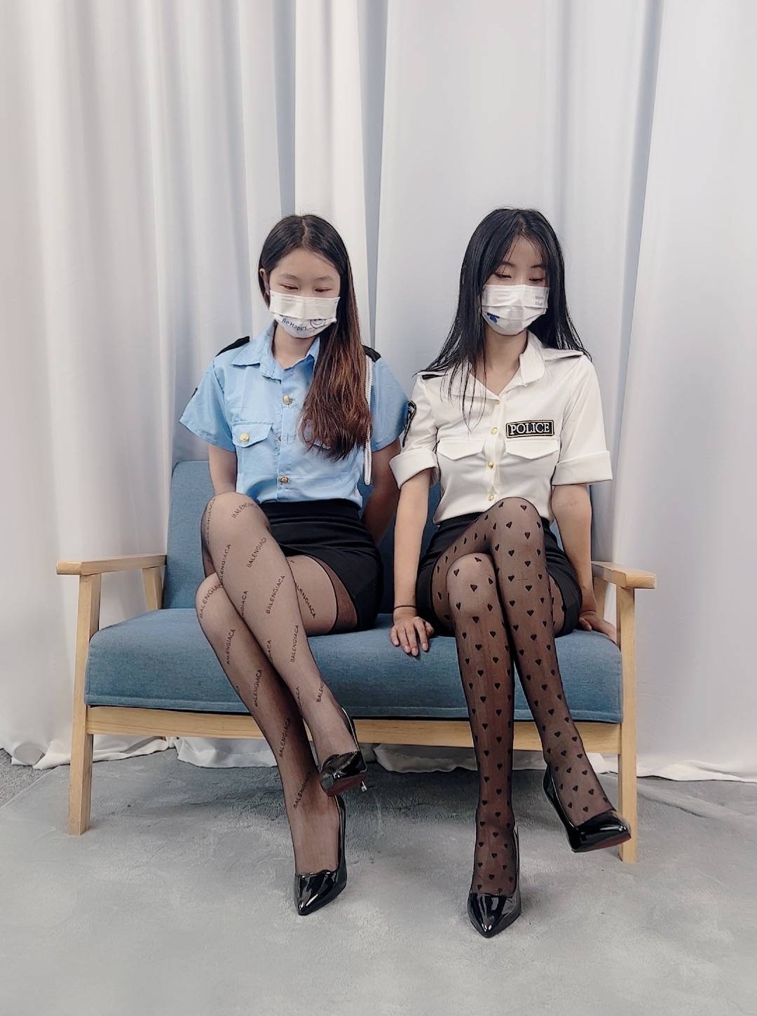 图片[2]-三禾摄影 NO.042 黑丝 高跟 帆布鞋