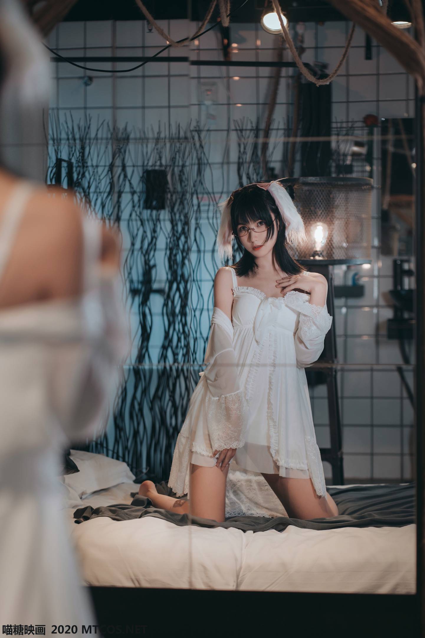 图片[3]-喵糖映画 VOL.139 白色私房睡裙