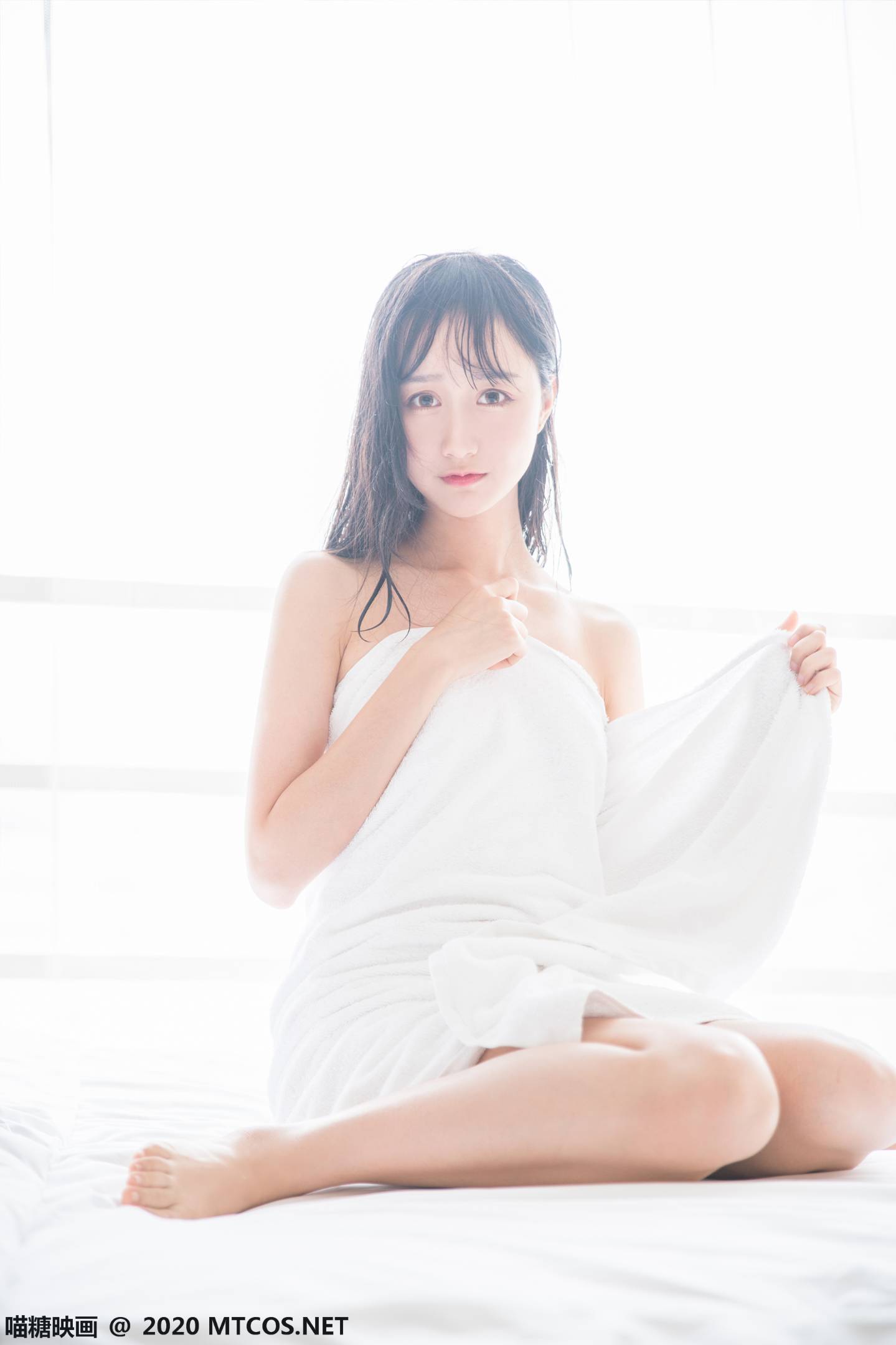 喵糖映画 VOL.174 纯白浴巾