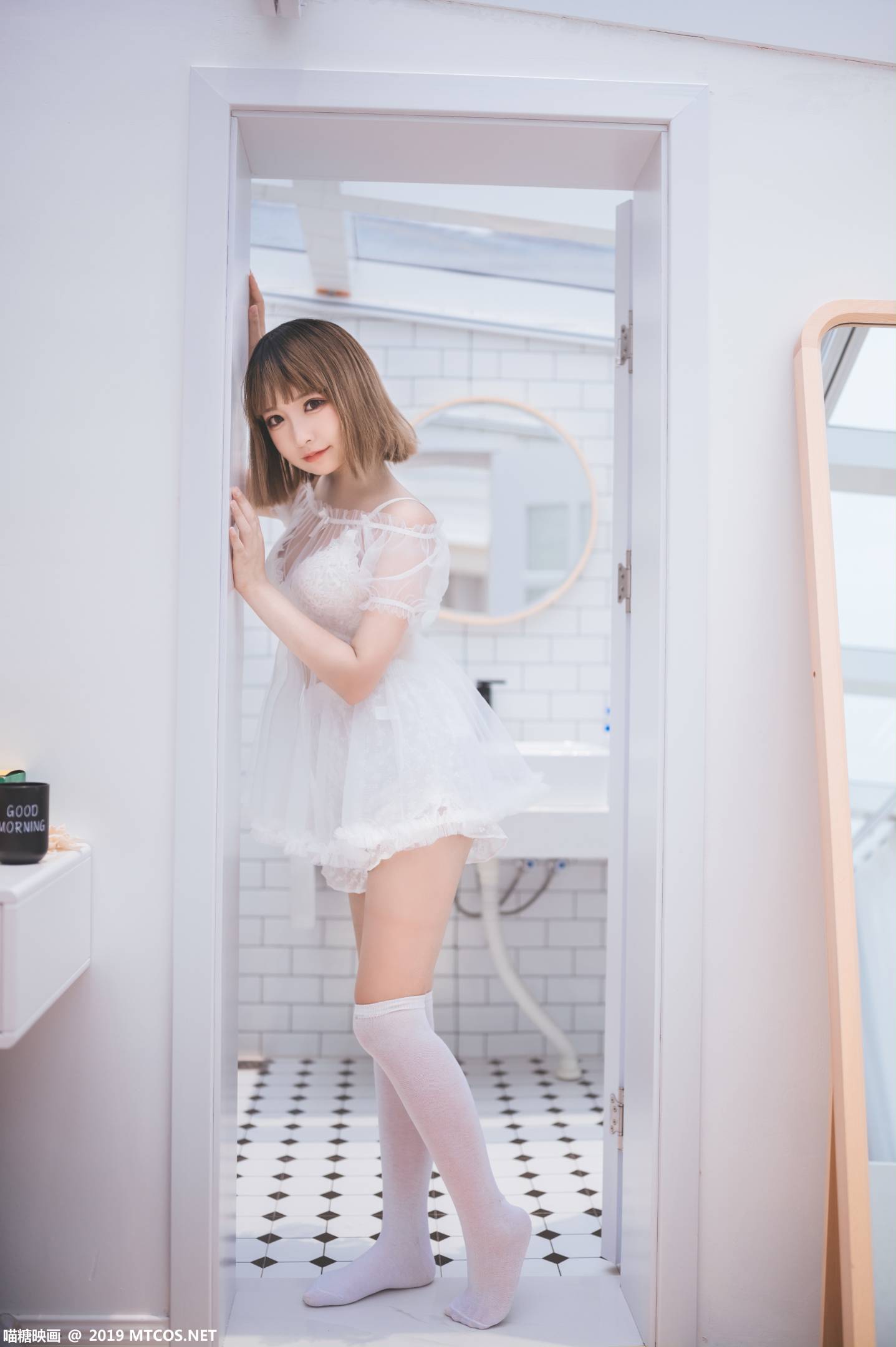 喵糖映画 VOL.025 纯情白裙