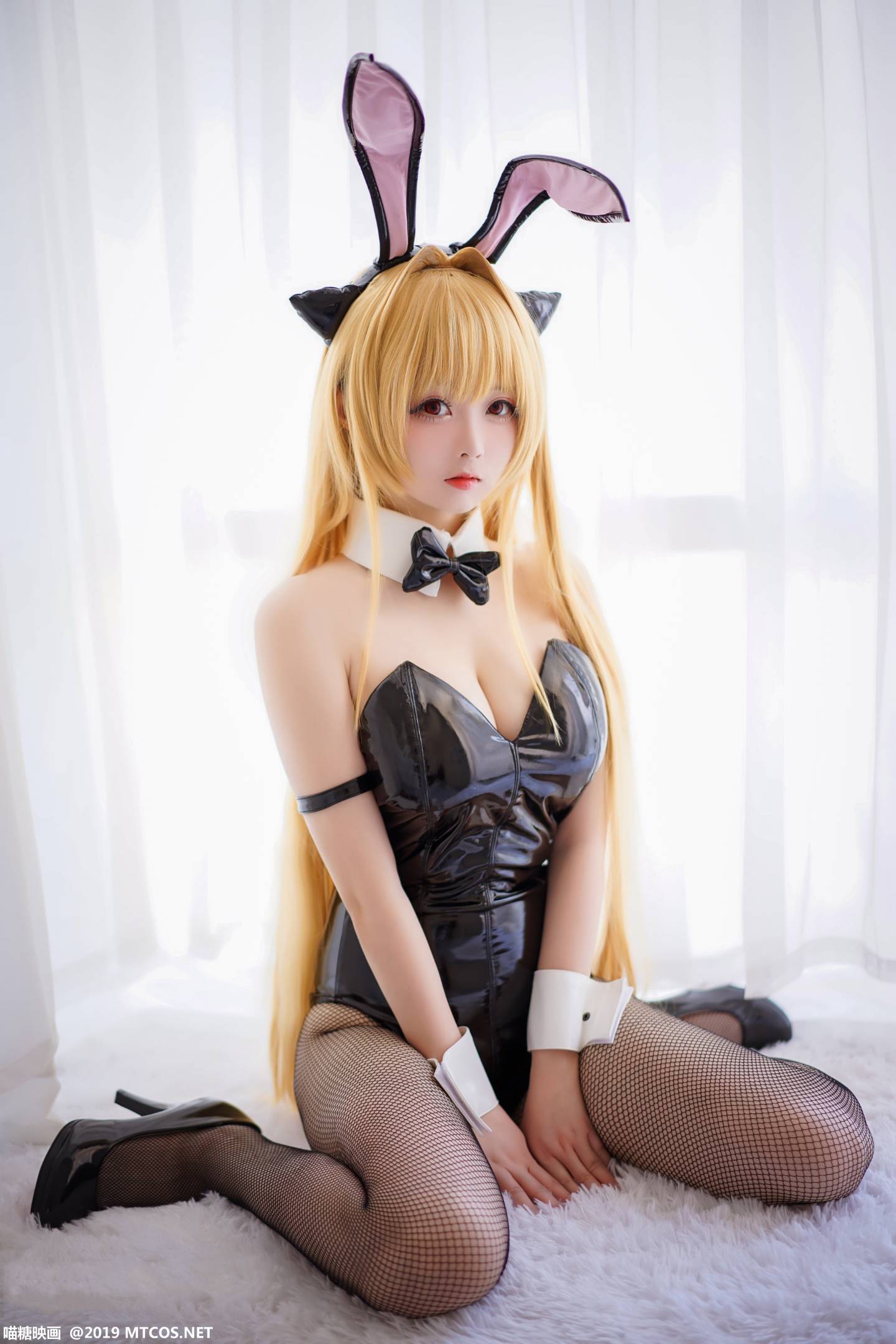 喵糖映画 VOL.044 嶋葵 网袜兔女郎