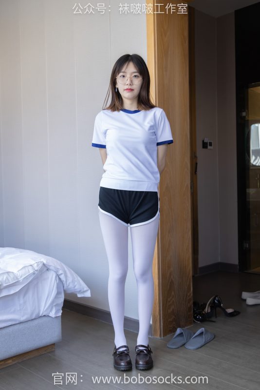 袜啵啵108期：小甜豆-皮鞋、厚白丝、踩奶油蛋糕剧情（本剧情为APP积分限定）-觅颜社