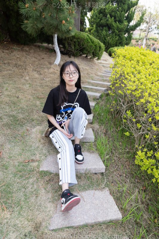 袜啵啵023期：稚予-AJ、白色短棉袜、裸足-觅颜社