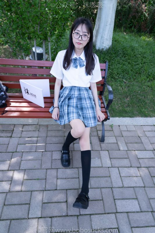 袜啵啵007期：稚予-JK制服、皮鞋、黑色中筒棉袜、肉丝-觅颜社