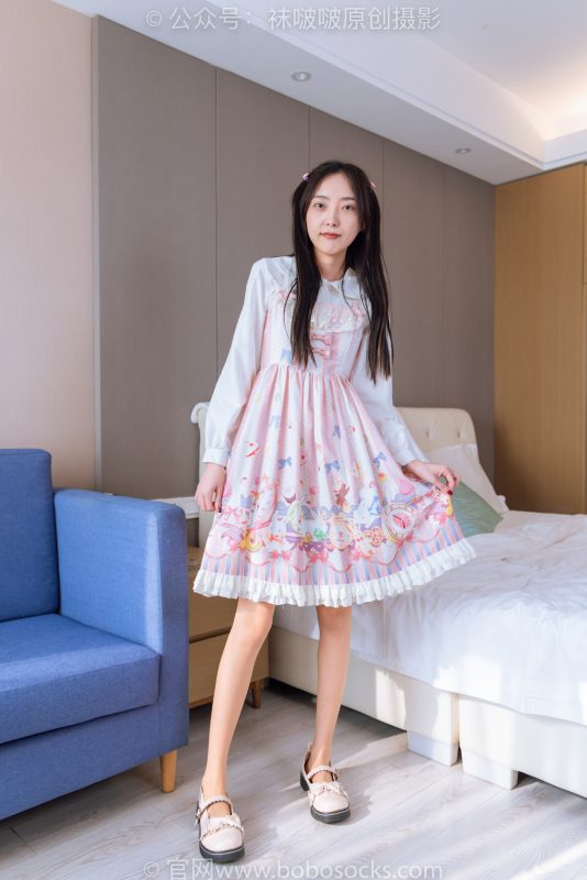 袜啵啵187期：稚予-Lolita裙、白皮鞋、肉丝（脚尖透明款）、仅花絮版视频含有水打湿丝袜剧情-觅颜社