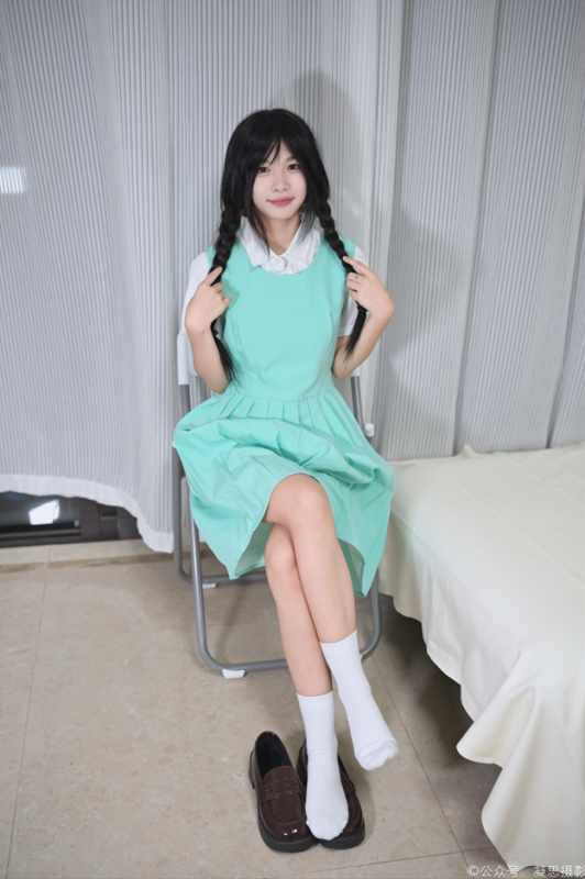 凝思摄影 NO.050 沅沅-连衣裙、短白袜、小皮鞋 [145P-1V-5.40GB]-觅颜社