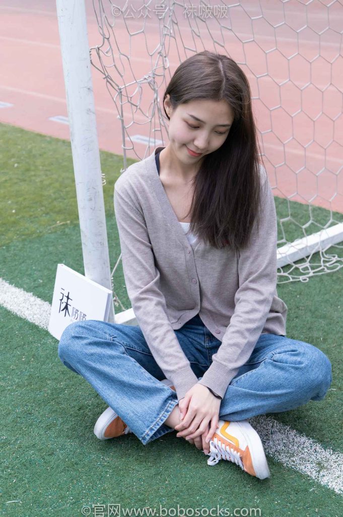 袜啵啵 NO.004 泡芙