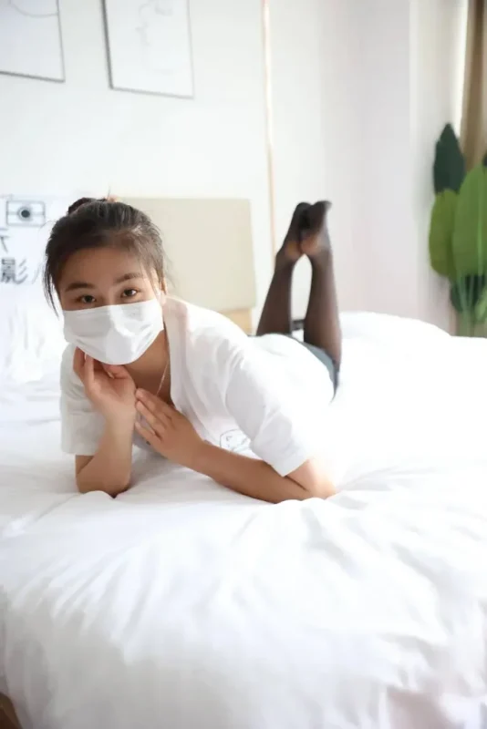 三禾摄影 NO.004 黑丝大腿袜 [169P-837MB]-觅颜社