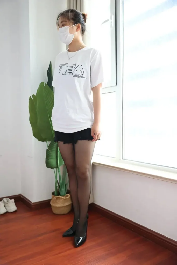 图片[3]-三禾摄影 NO.004 黑丝大腿袜