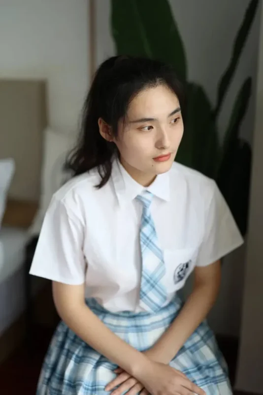 三禾摄影 NO.005 肉丝大腿袜 [183P-689MB]-觅颜社