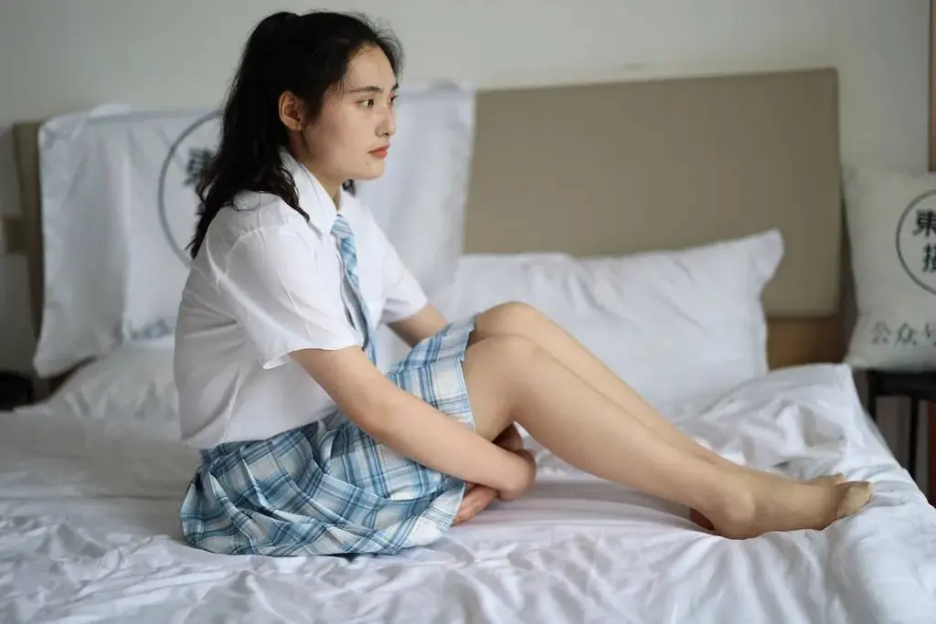 图片[2]-三禾摄影 NO.005 肉丝大腿袜