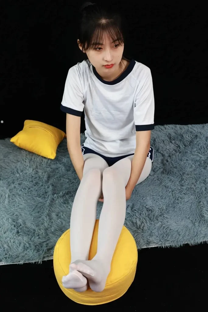 图片[2]-三禾摄影 NO.007 体操服白袜