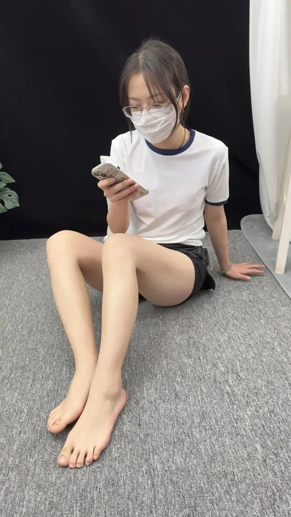 三禾摄影 NO.010 日式体操服 裸足