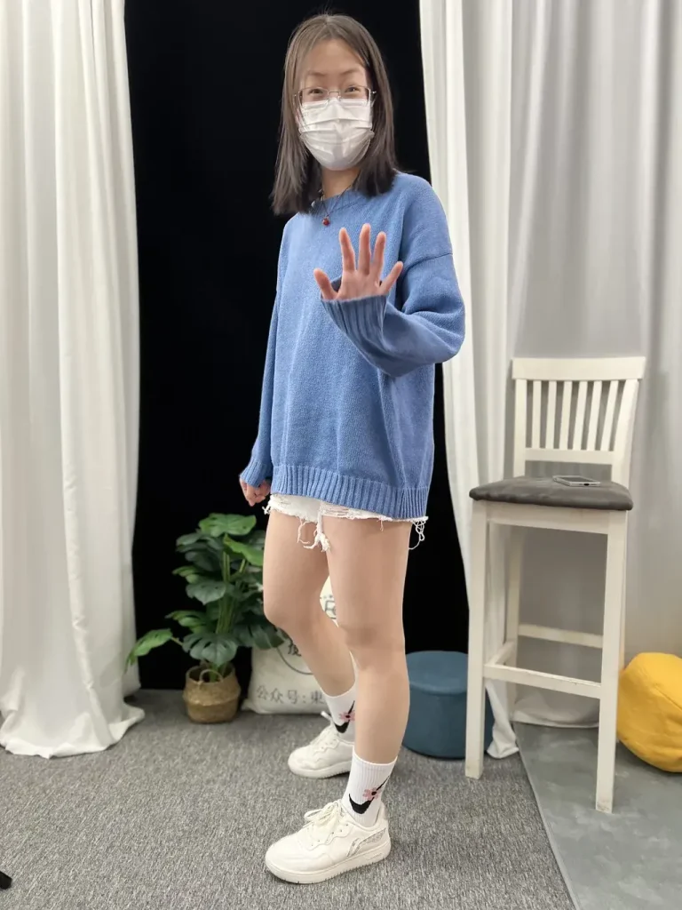 三禾摄影 NO.033 休闲短裤 棉袜 小白鞋